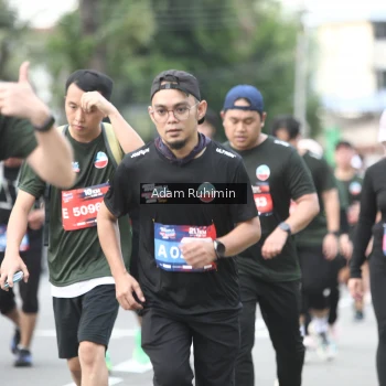 Runner Photo 3568389