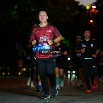 Runner Photo 3568392