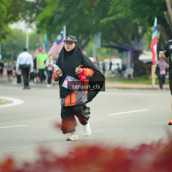 Runner Photo 3568399