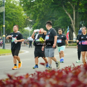 Runner Photo 3568401