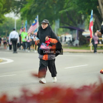 Runner Photo 3568402