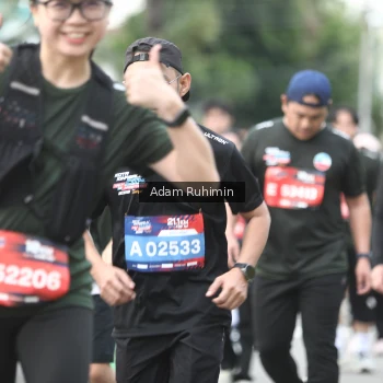 Runner Photo 3568405
