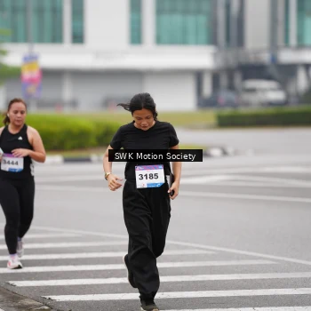 Runner Photo 3568407