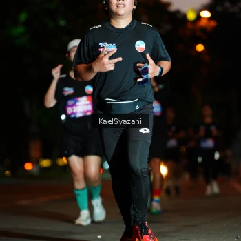 Runner Photo 3568424