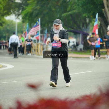 Runner Photo 3568430
