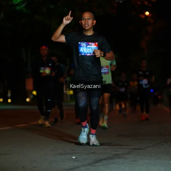 Runner Photo 3568463
