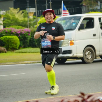 Runner Photo 3568470