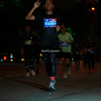 Runner Photo 3568471