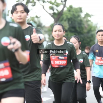 Runner Photo 3568477