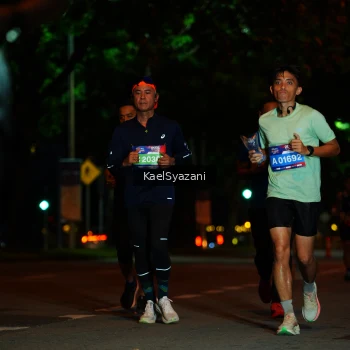 Runner Photo 3568486