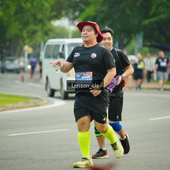 Runner Photo 3568504