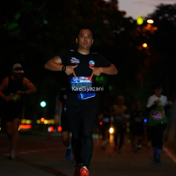 Runner Photo 3568515