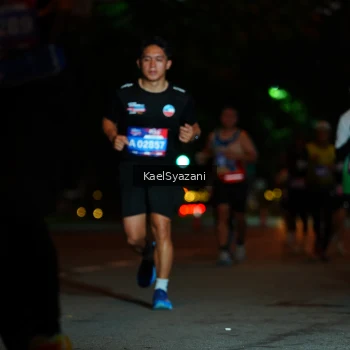 Runner Photo 3568534