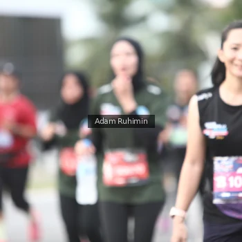 Runner Photo 3568540