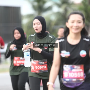 Runner Photo 3568549