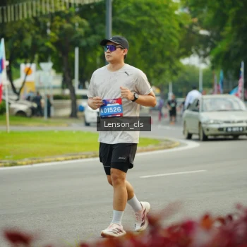 Runner Photo 3568550