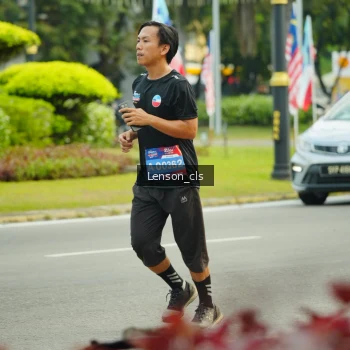 Runner Photo 3568556