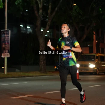 Runner Photo 3568562