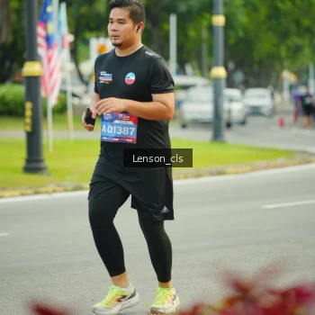 Runner Photo 3568592