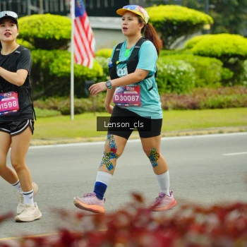 Runner Photo 3568613