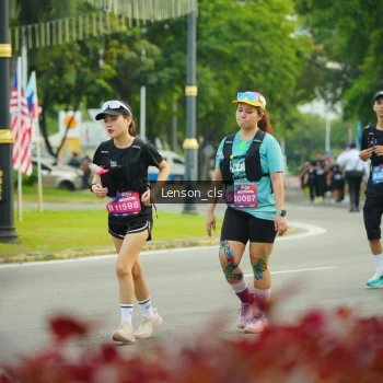 Runner Photo 3568645