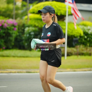 Runner Photo 3568655