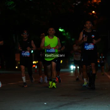 Runner Photo 3568665