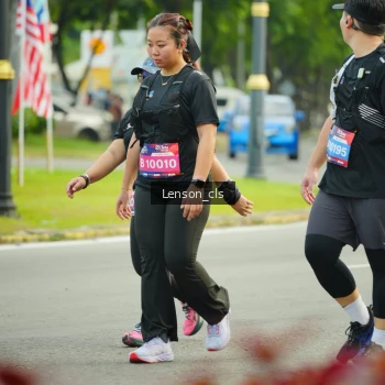 Runner Photo 3568673