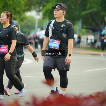 Runner Photo 3568679