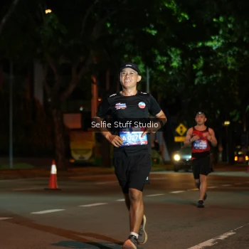 Runner Photo 3568685
