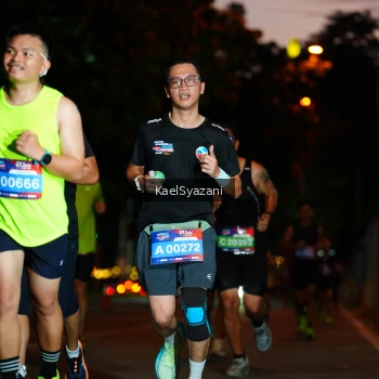 Runner Photo 3568698