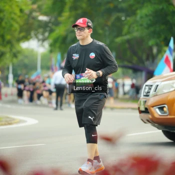 Runner Photo 3568708