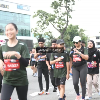 Runner Photo 3568713