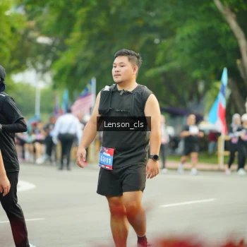 Runner Photo 3568718