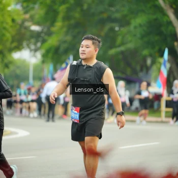 Runner Photo 3568719