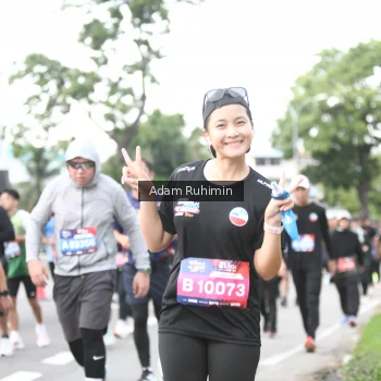 Runner Photo 3568746