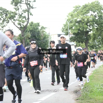 Runner Photo 3568754