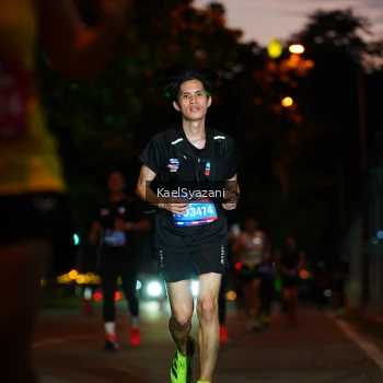 Runner Photo 3568771