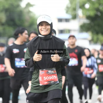 Runner Photo 3568790