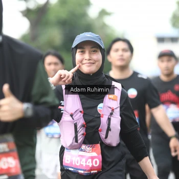 Runner Photo 3568800