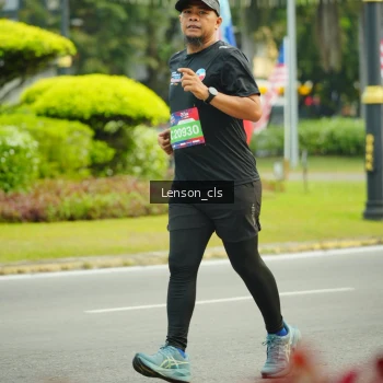 Runner Photo 3568807