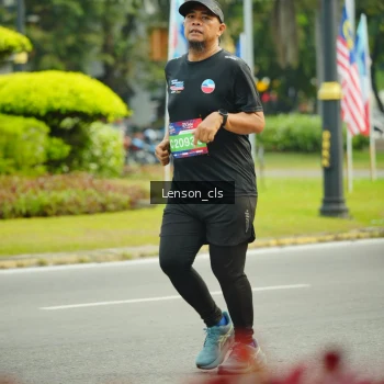 Runner Photo 3568810