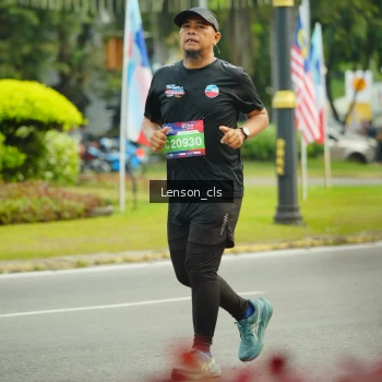 Runner Photo 3568823