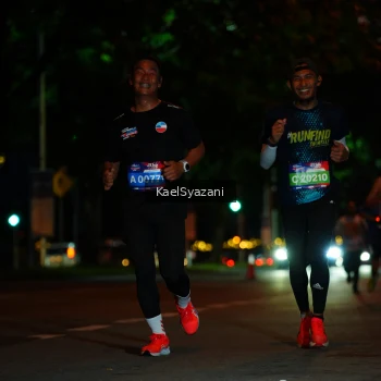 Runner Photo 3568830