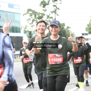 Runner Photo 3568842