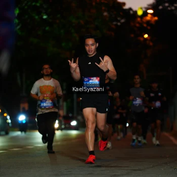 Runner Photo 3568864