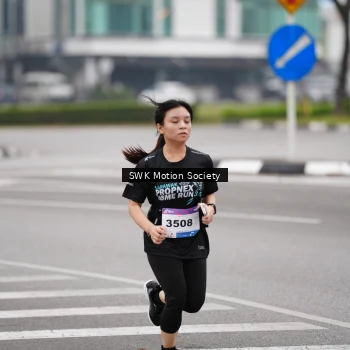 Runner Photo 3568867
