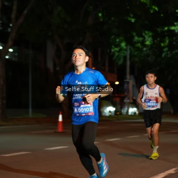 Runner Photo 3568869