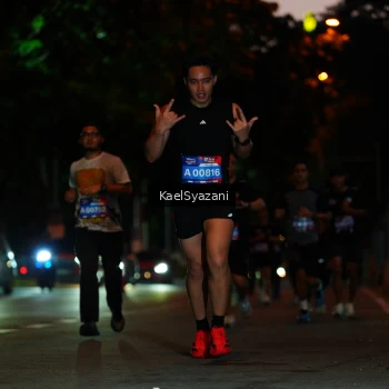 Runner Photo 3568870