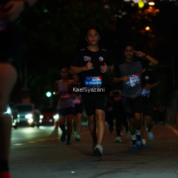 Runner Photo 3568896